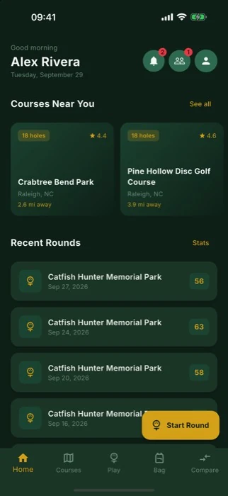 DiscForge app home screen showing nearby courses and recent rounds